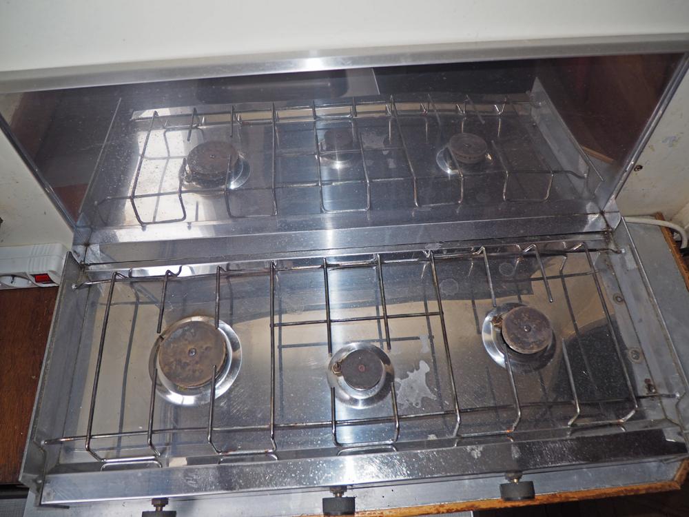 Salon, H&eacute;bergements